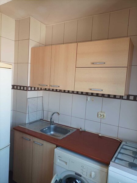 Drumul Taberei garsoniera, Bd 1 Mai colt cu Sibiu!